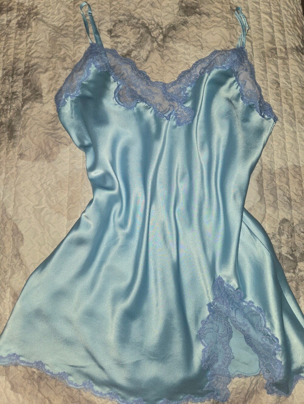 Victoria’s Secret y2k satin slip dress babydoll nightgown icy blue lavender lace